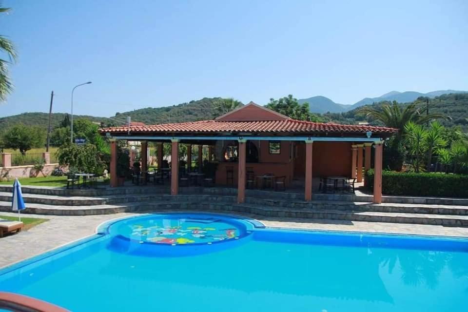 Hellens Village Paralía Almirú Kültér fotó