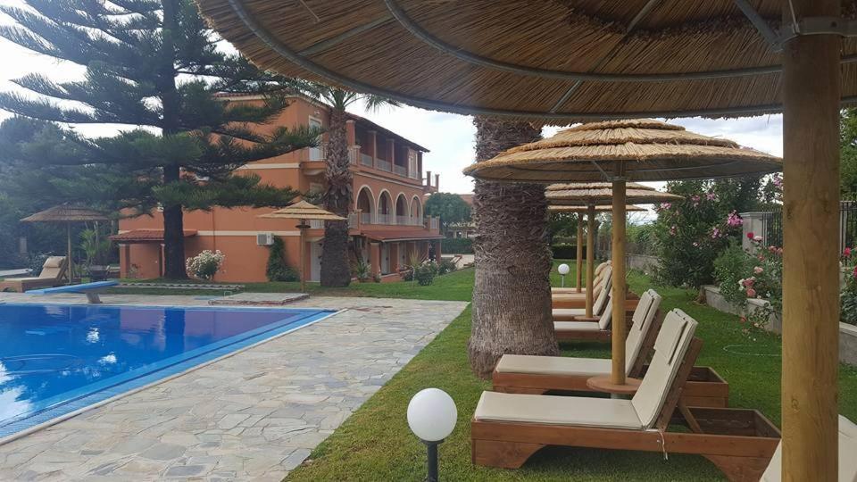 Hellens Village Paralía Almirú Kültér fotó