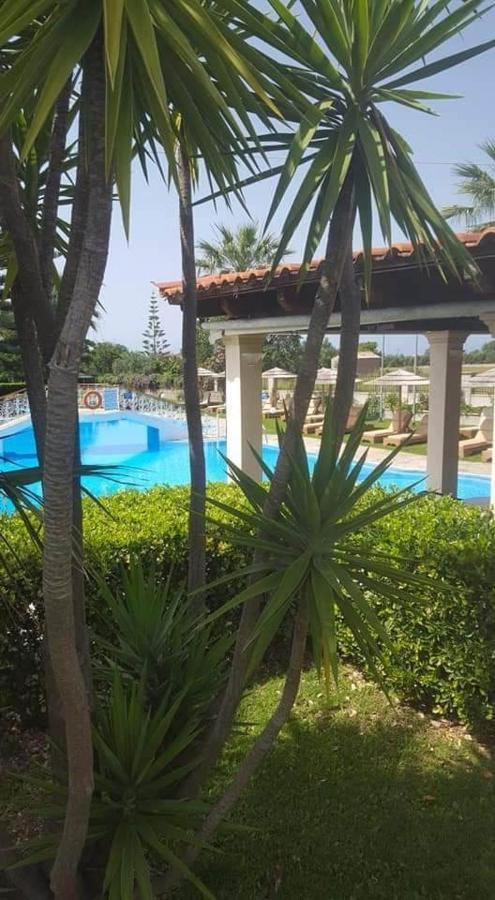 Hellens Village Paralía Almirú Kültér fotó
